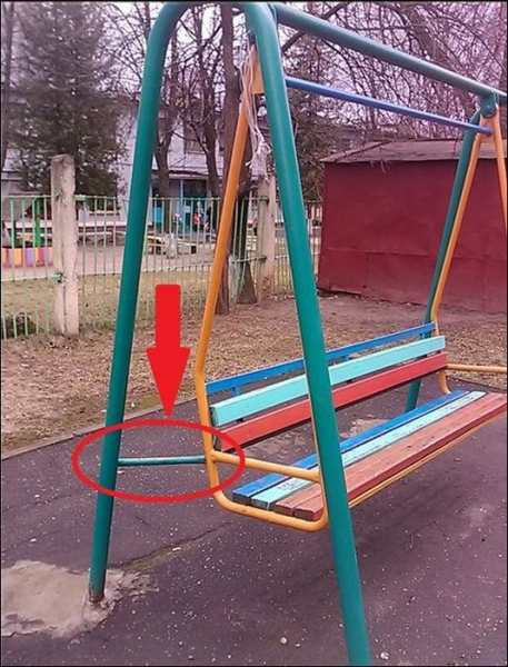 Качели для чимкентских детей 