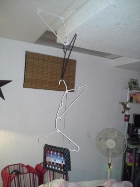 Вешалка для iPad