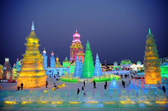 Фестиваль снега и льда в Харбине, Китай
