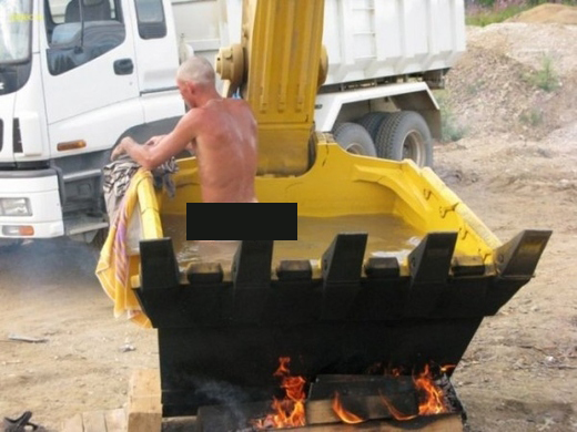 Водные процедуры на стройке